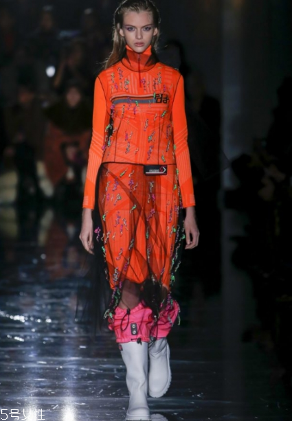 prada2018ﶬϵкÿ_ʽЩ