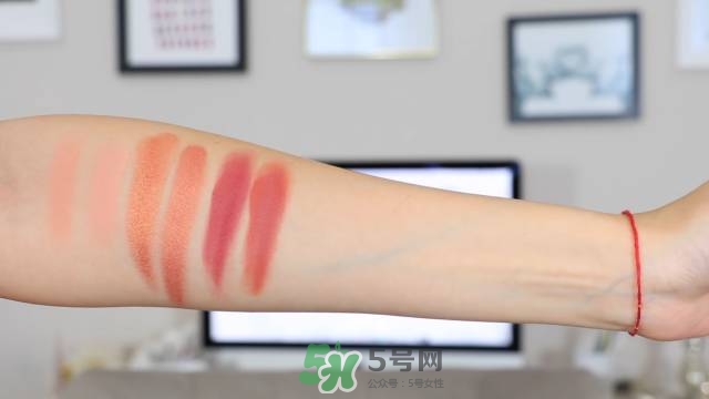 colourpop̺natasha denonaĸ?